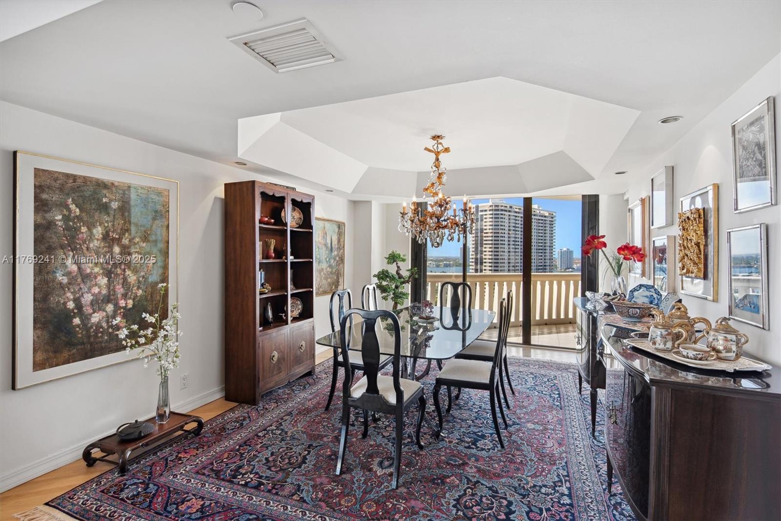 3000 Island Blvd #1902, Aventura FL 33160