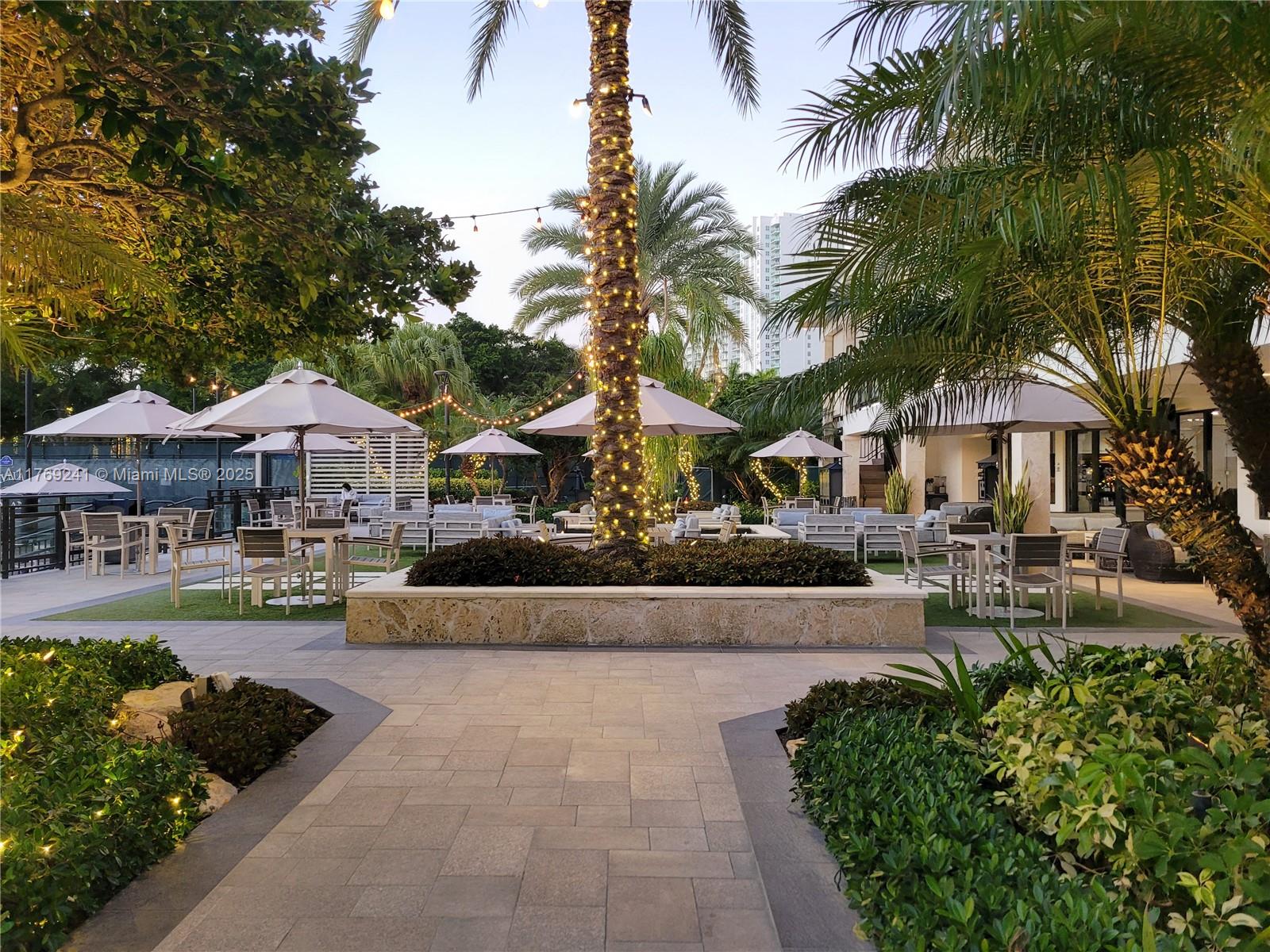 3000 Island Blvd #1902, Aventura FL 33160
