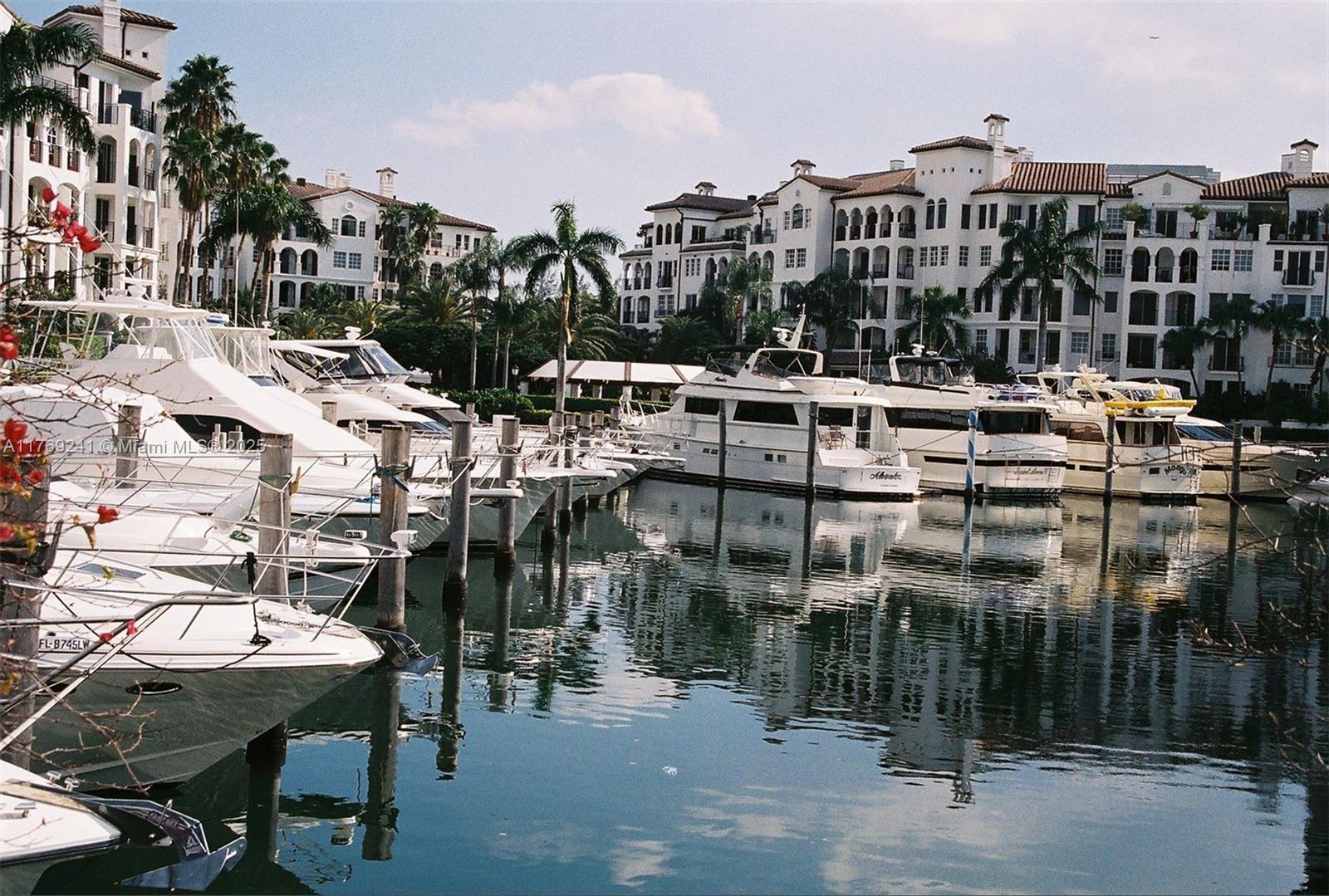 3000 Island Blvd #1902, Aventura FL 33160