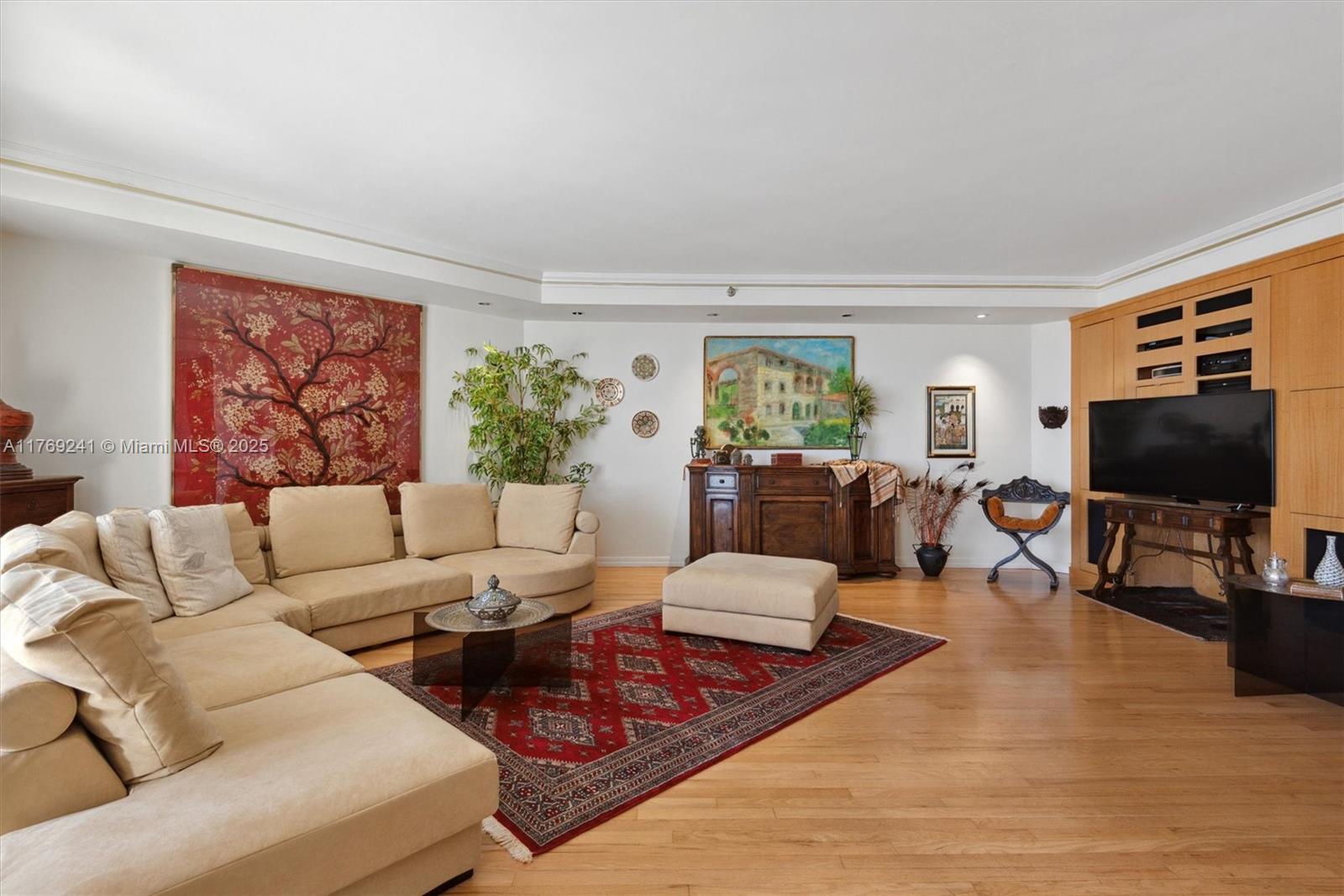 3000 Island Blvd #1902, Aventura FL 33160