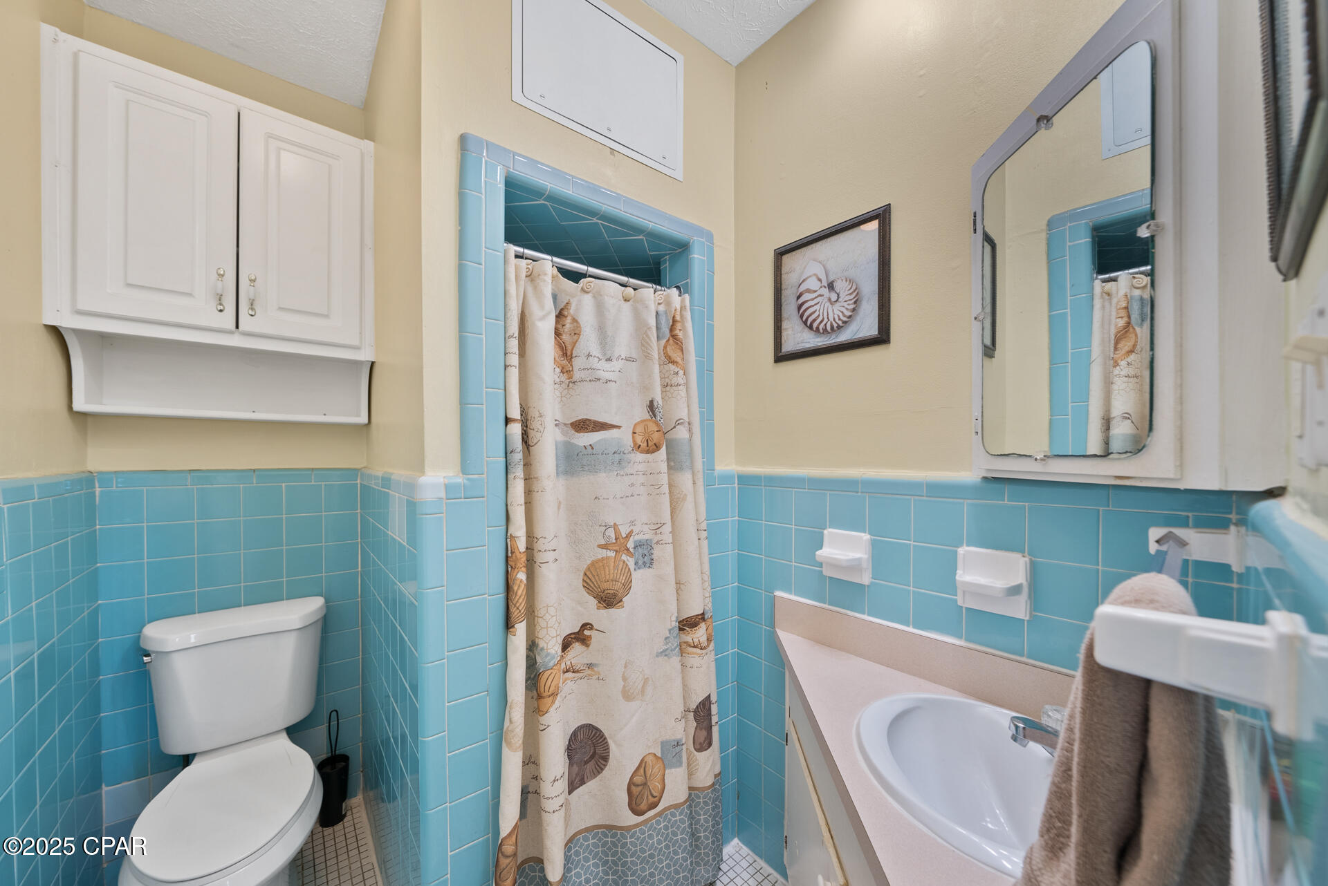 Image 12 For 8001 Surf Drive B5
