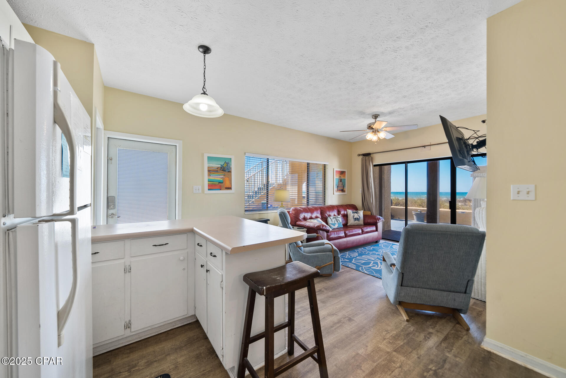 Image 3 For 8001 Surf Drive B5