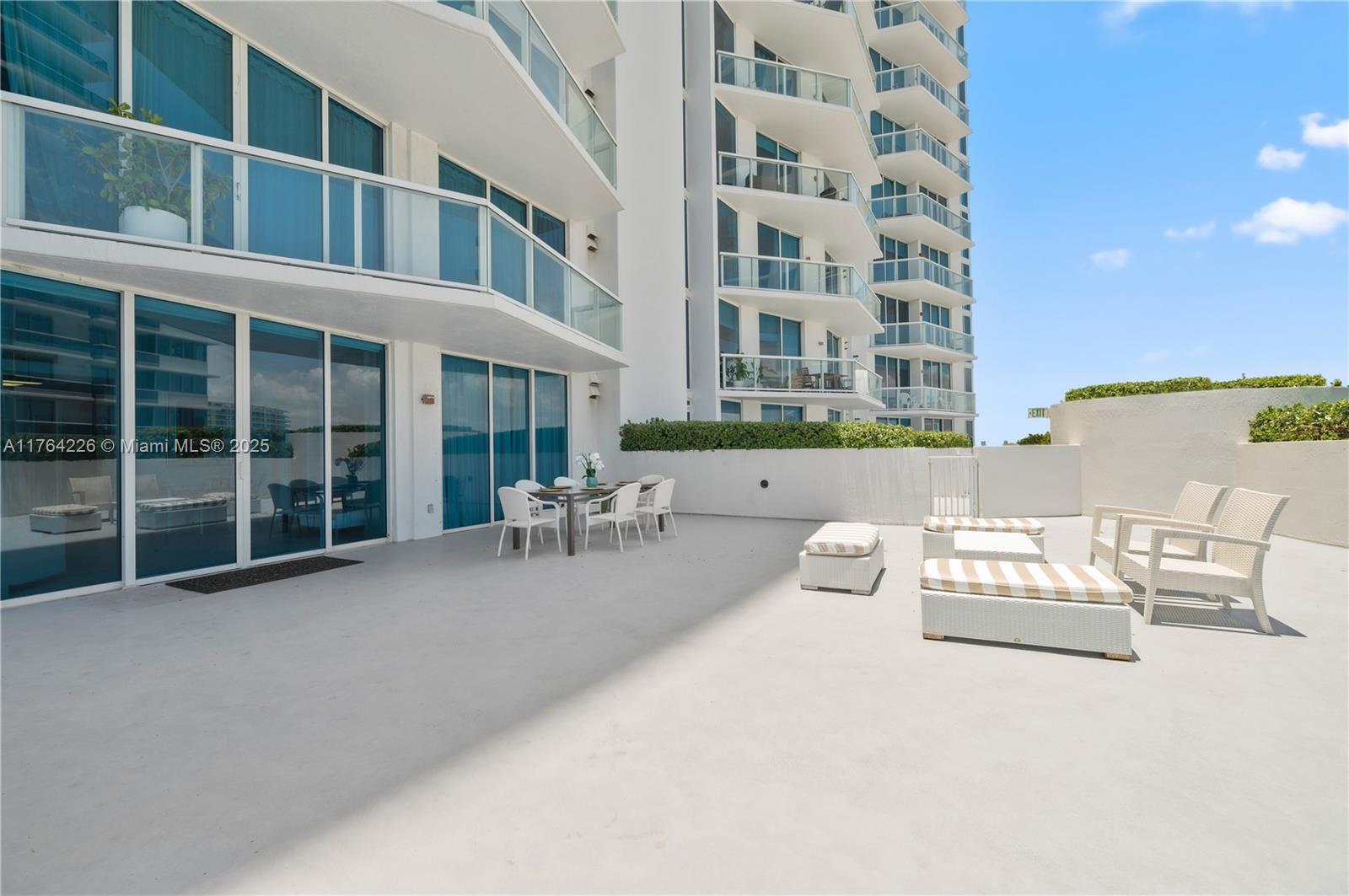 6515 Collins Ave #601, Miami Beach FL 33141