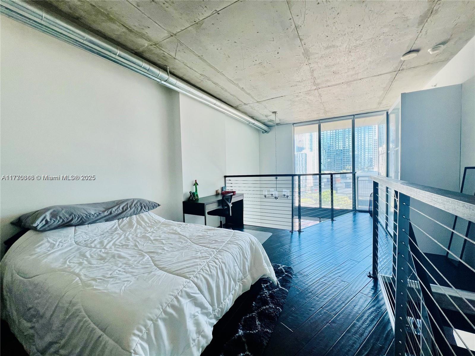 690 SW 1st Ct #1518, Miami FL 33130