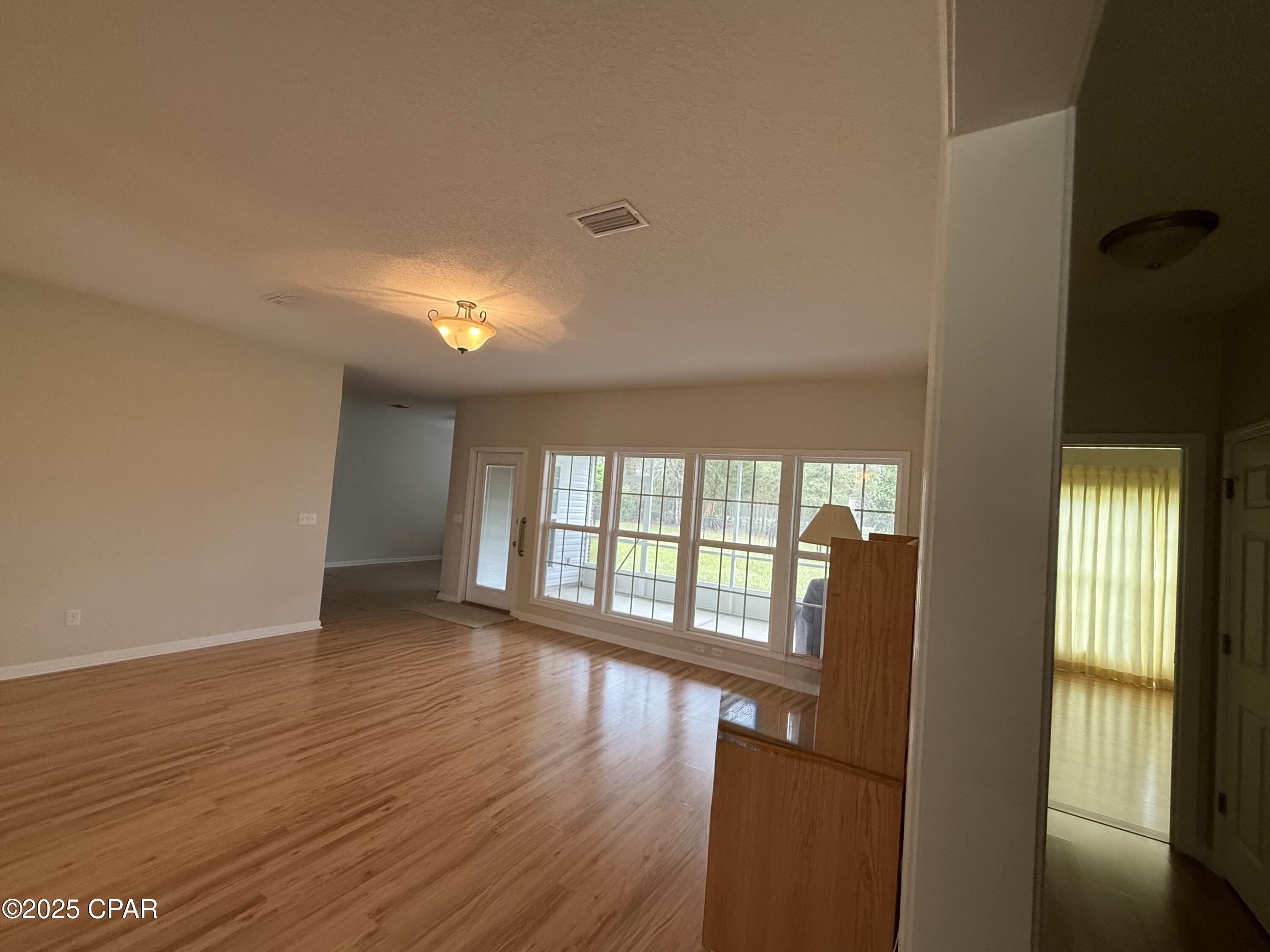Image 6 For 2557 Woods View Drive