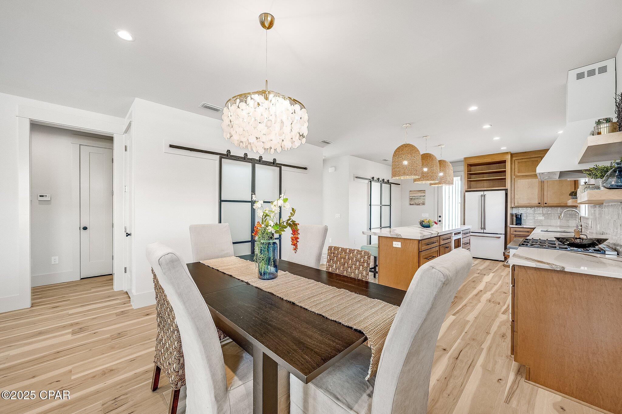Image 12 For 5423 Hilltop Avenue