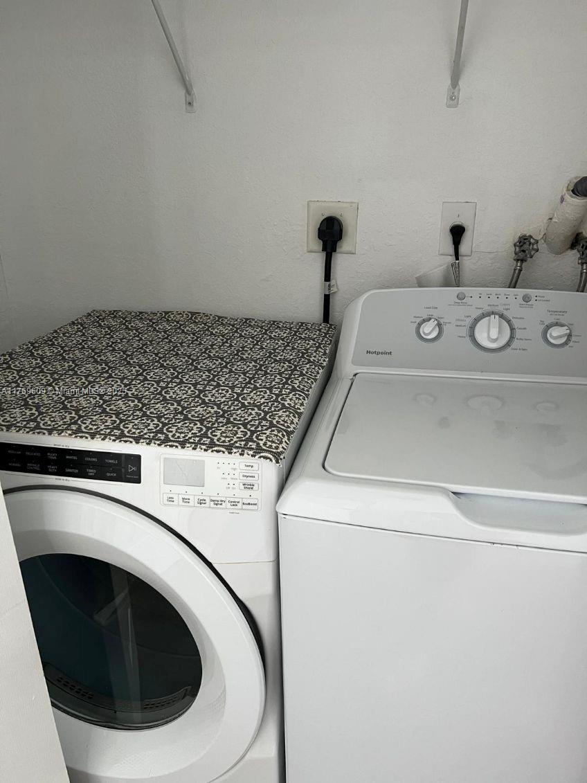 Property photo # 9