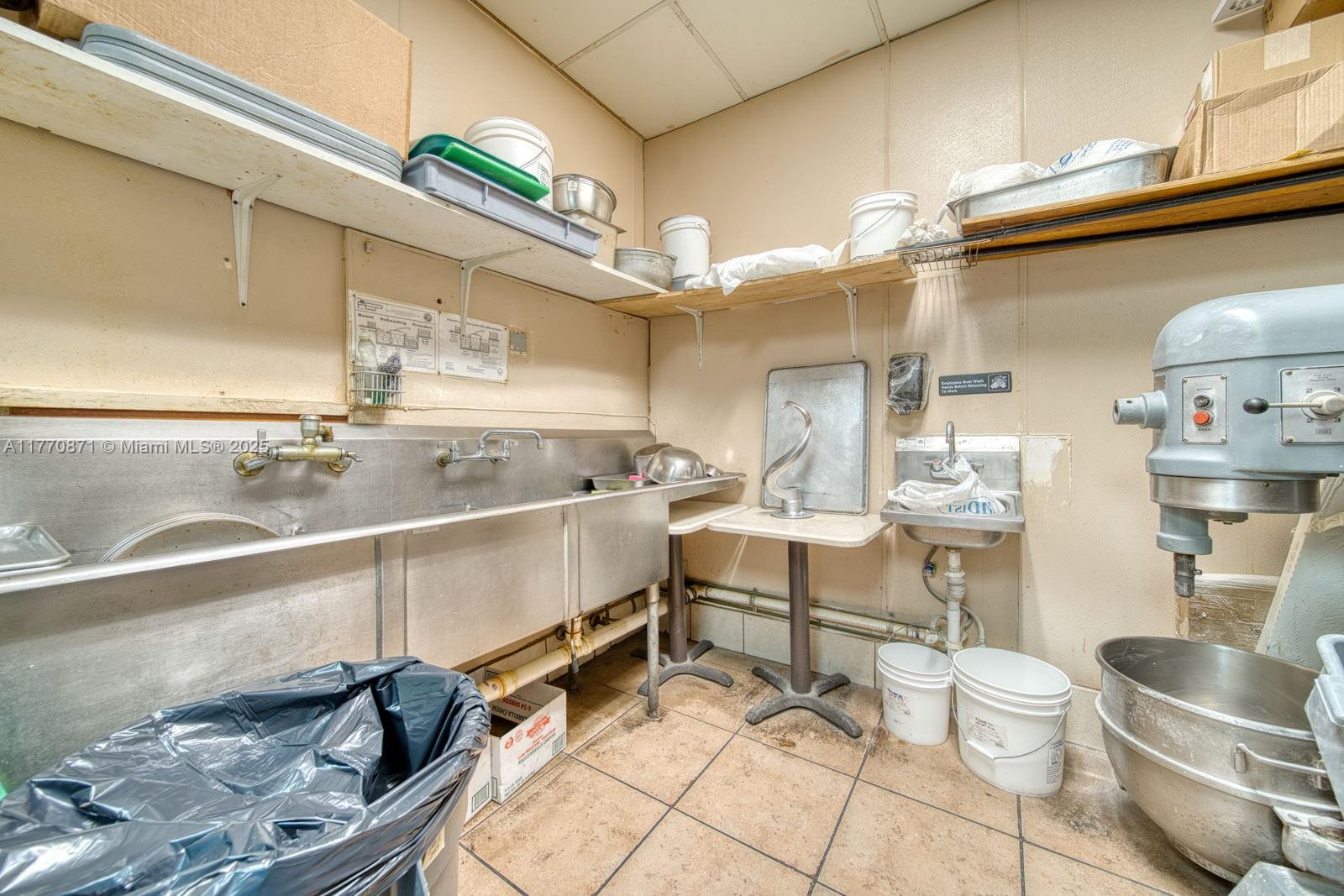 Pizza Restaurant For Sale By Miami Airport