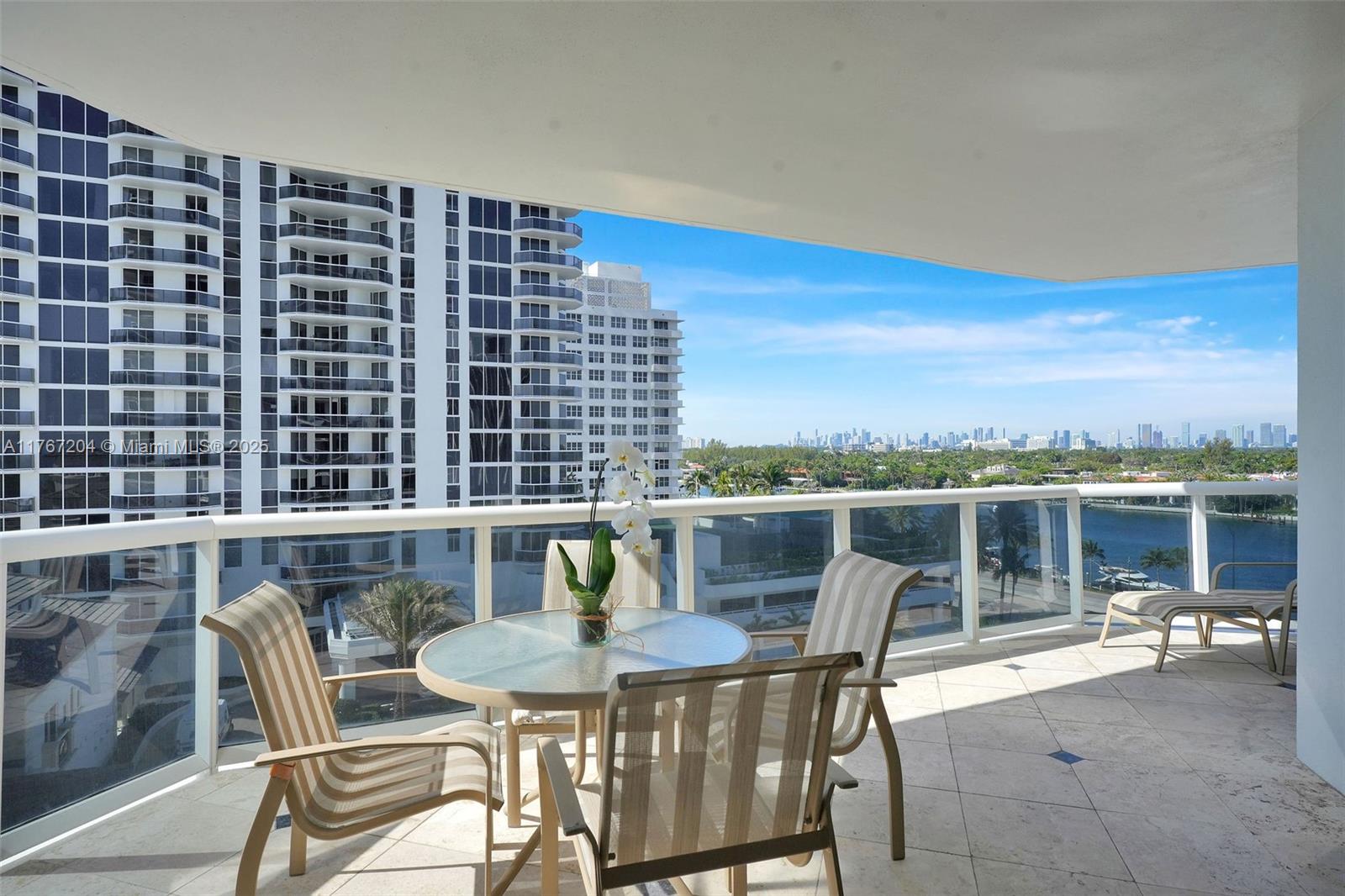 4779 Collins Ave #804, Miami Beach FL 33140
