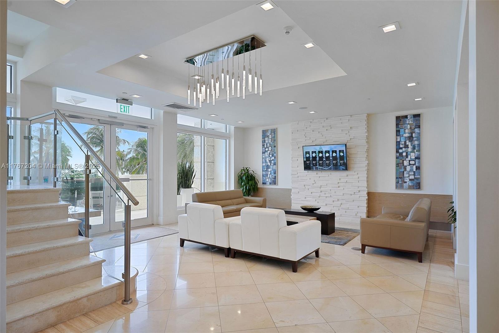 4779 Collins Ave #804, Miami Beach FL 33140