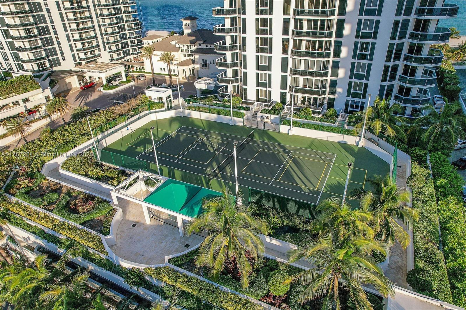 4779 Collins Ave #804, Miami Beach FL 33140