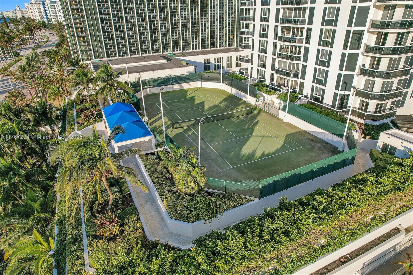 4779 Collins Ave #804, Miami Beach FL 33140