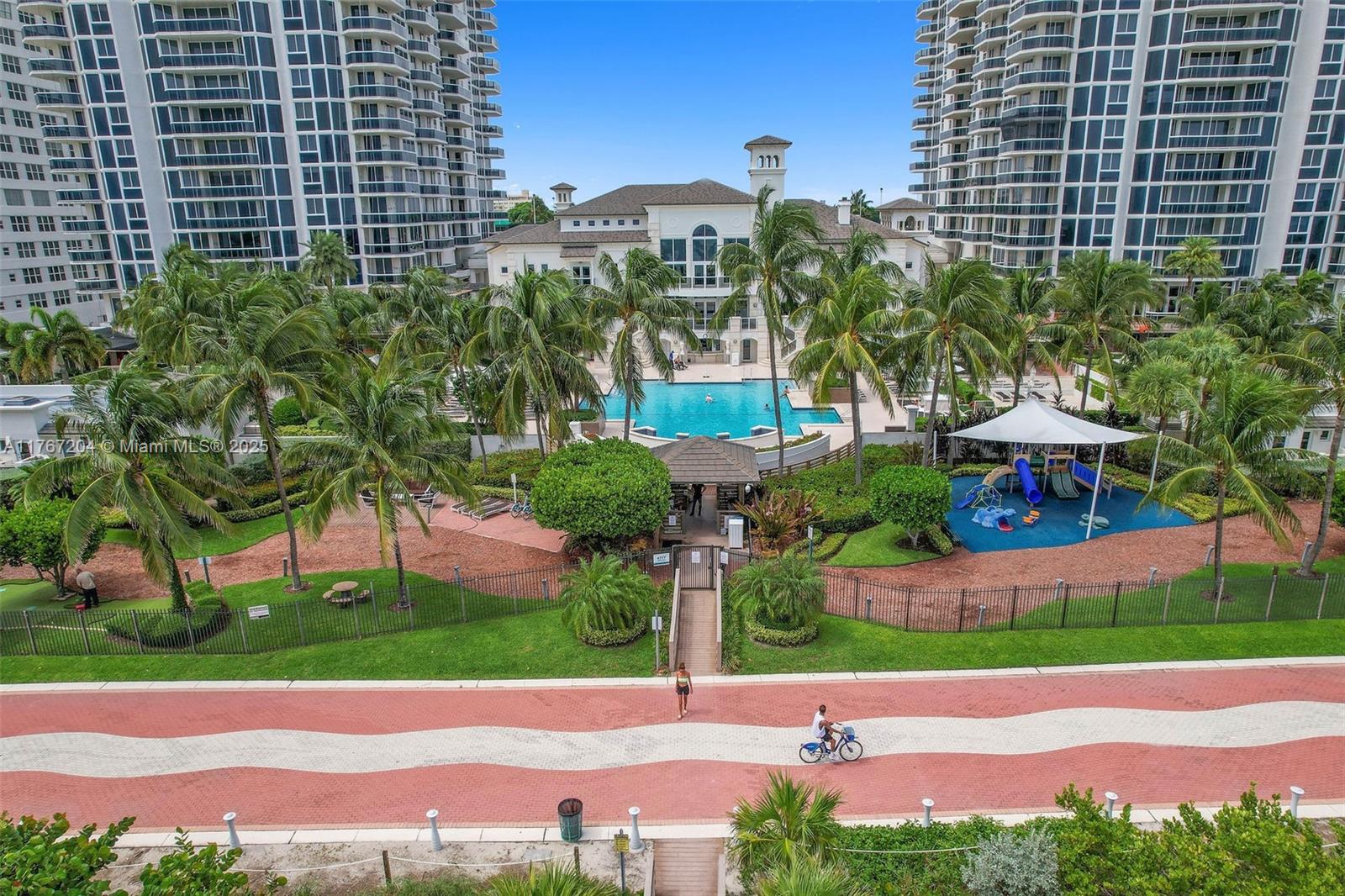 4779 Collins Ave #804, Miami Beach FL 33140