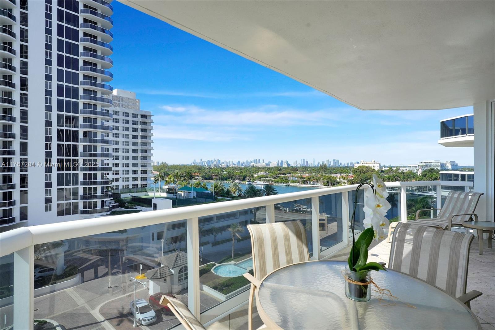 4779 Collins Ave #804, Miami Beach FL 33140