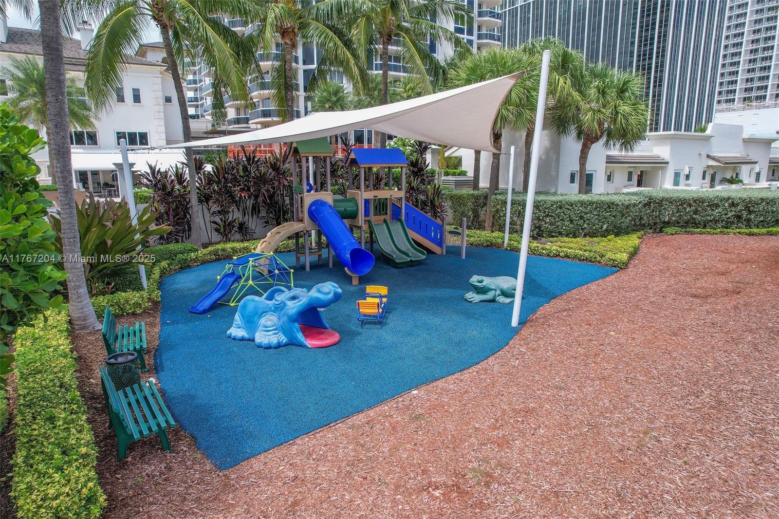 4779 Collins Ave #804, Miami Beach FL 33140