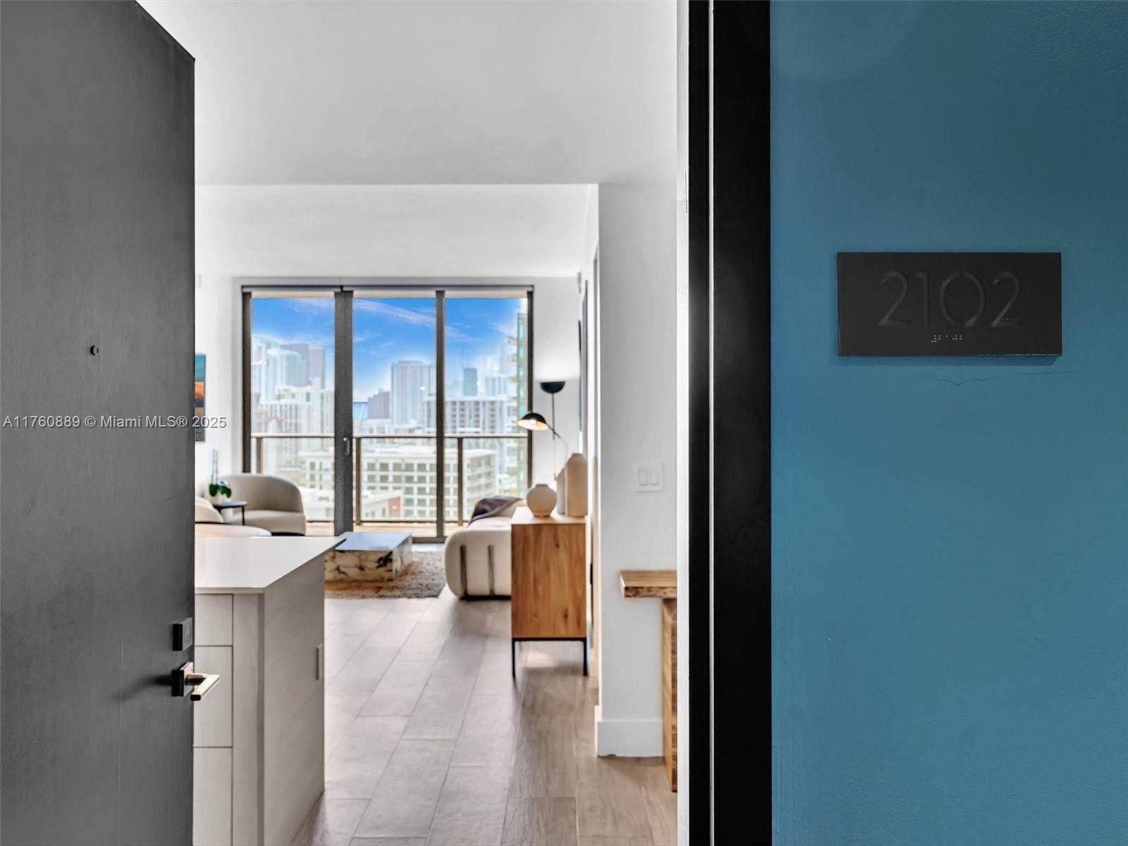 Apartamento à Venda em Miami, FL