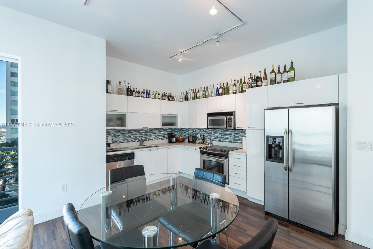 234 NE 3rd St #1502, Miami FL 33132