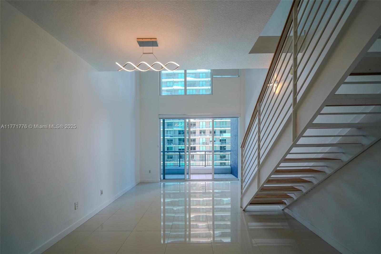 60 SW 13th St #1620, Miami FL 33130