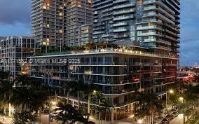 121 NE 34th St #1711, Miami FL 33137