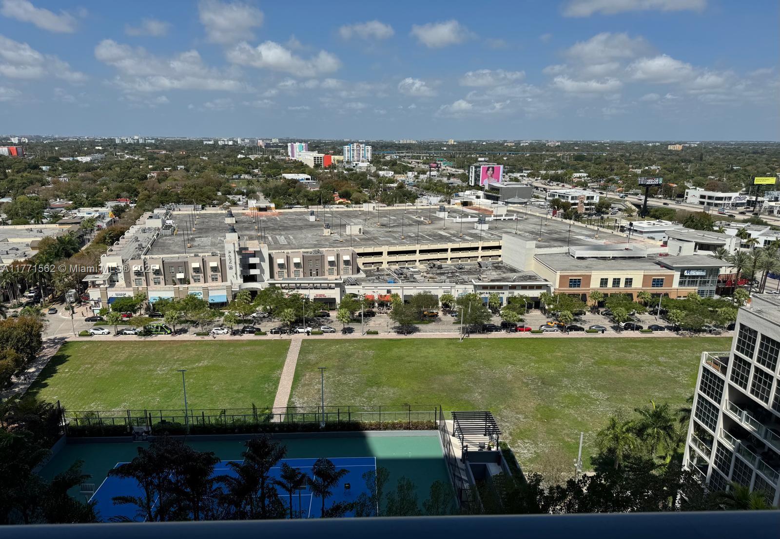 121 NE 34th St #1711, Miami FL 33137