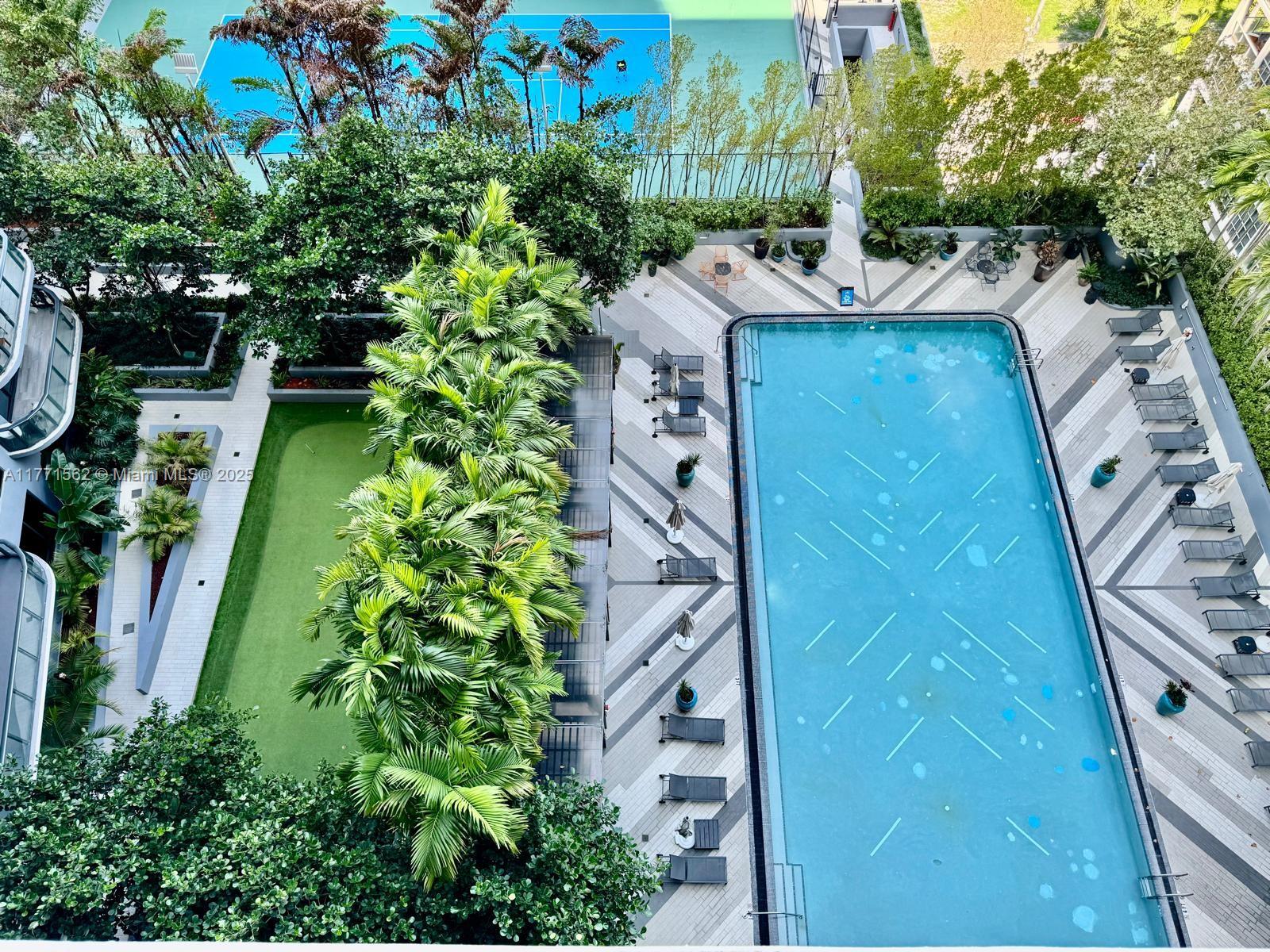 121 NE 34th St #1711, Miami FL 33137