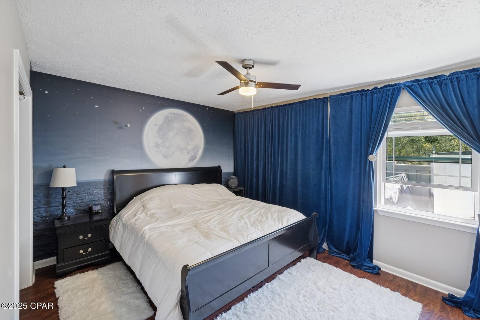 Image 42 For 21312 Hilltop Avenue