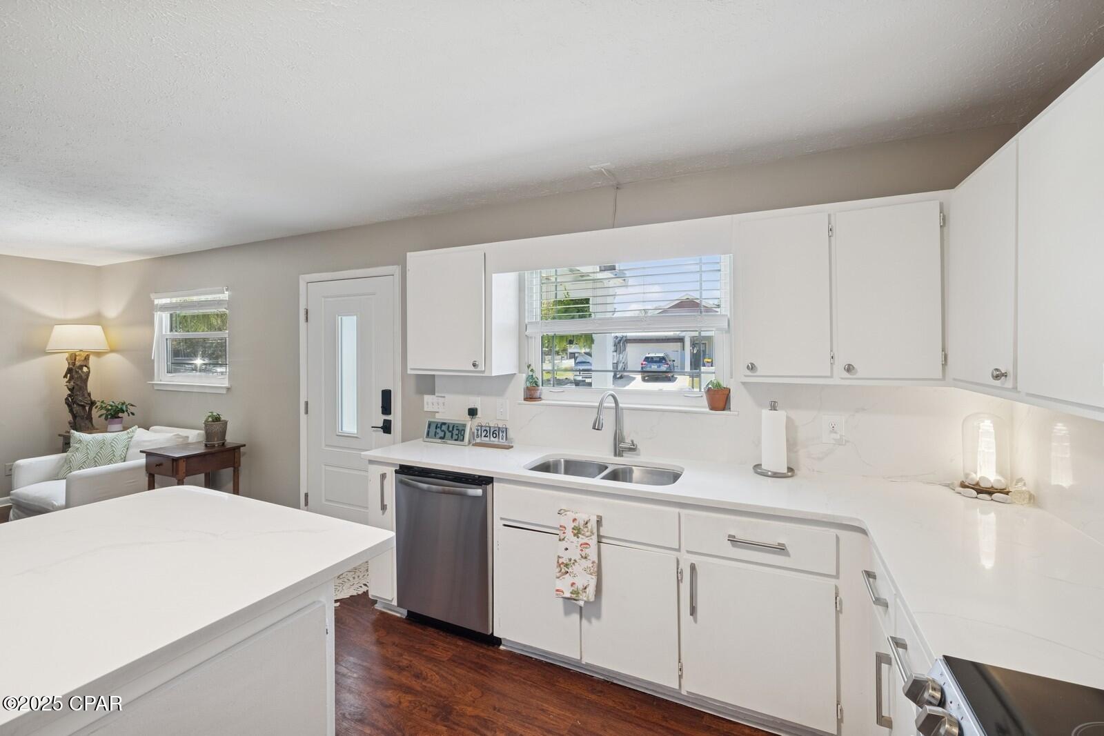 Image 61 For 21312 Hilltop Avenue