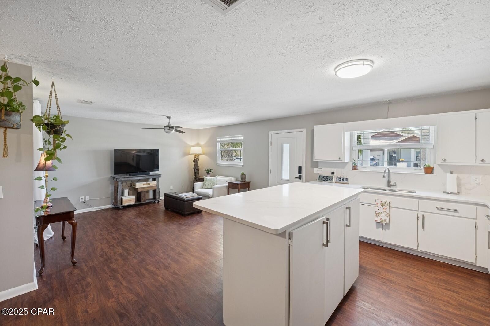 Image 63 For 21312 Hilltop Avenue