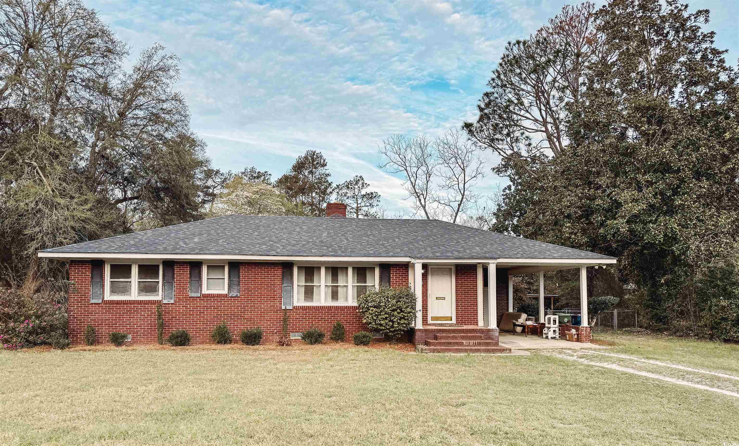 905 Fulton Ave. Kingstree, SC 29556
