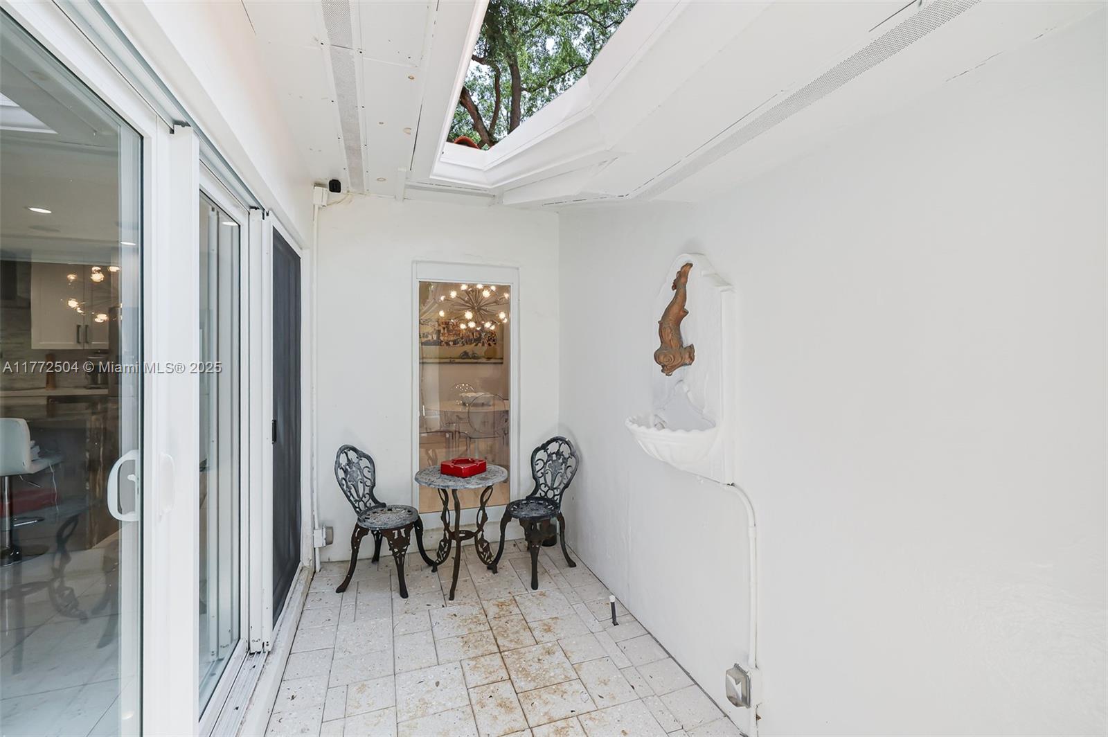 1049 Malaga Ave, Coral Gables FL 33134