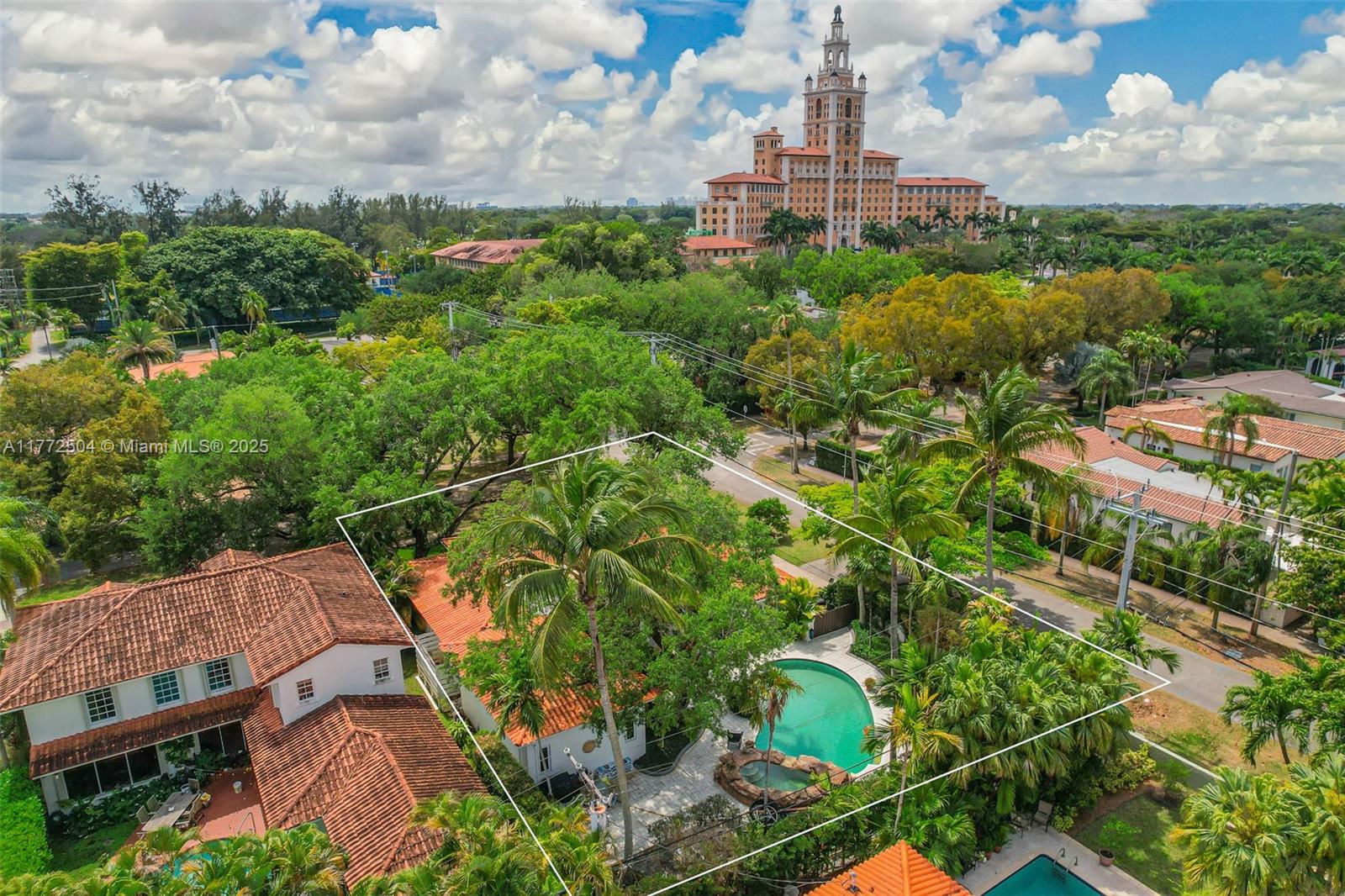 1049 Malaga Ave, Coral Gables FL 33134