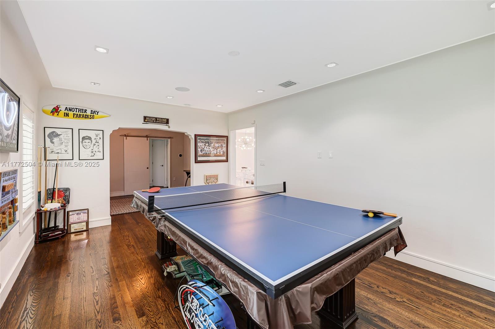 1049 Malaga Ave, Coral Gables FL 33134