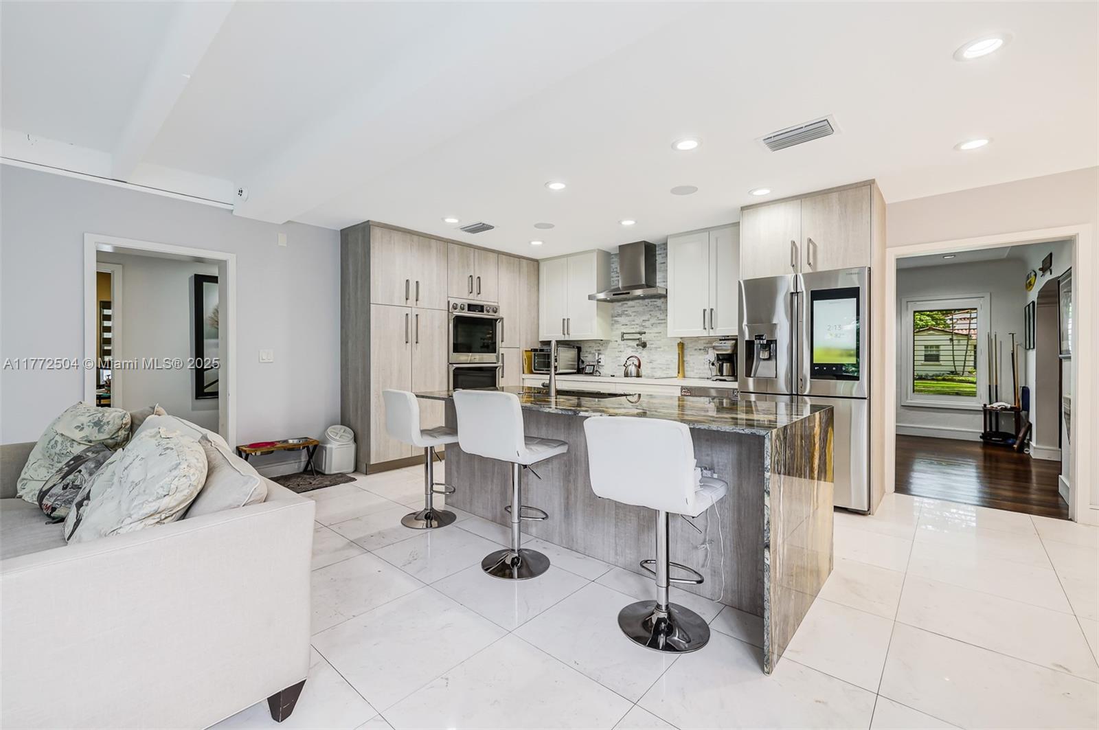 1049 Malaga Ave, Coral Gables FL 33134