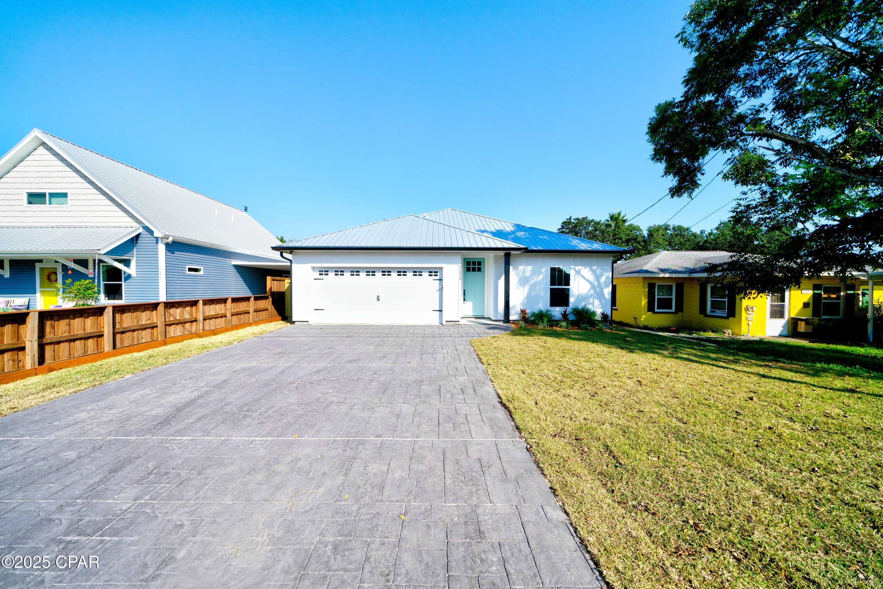 Image 3 For 342 Palm Drive