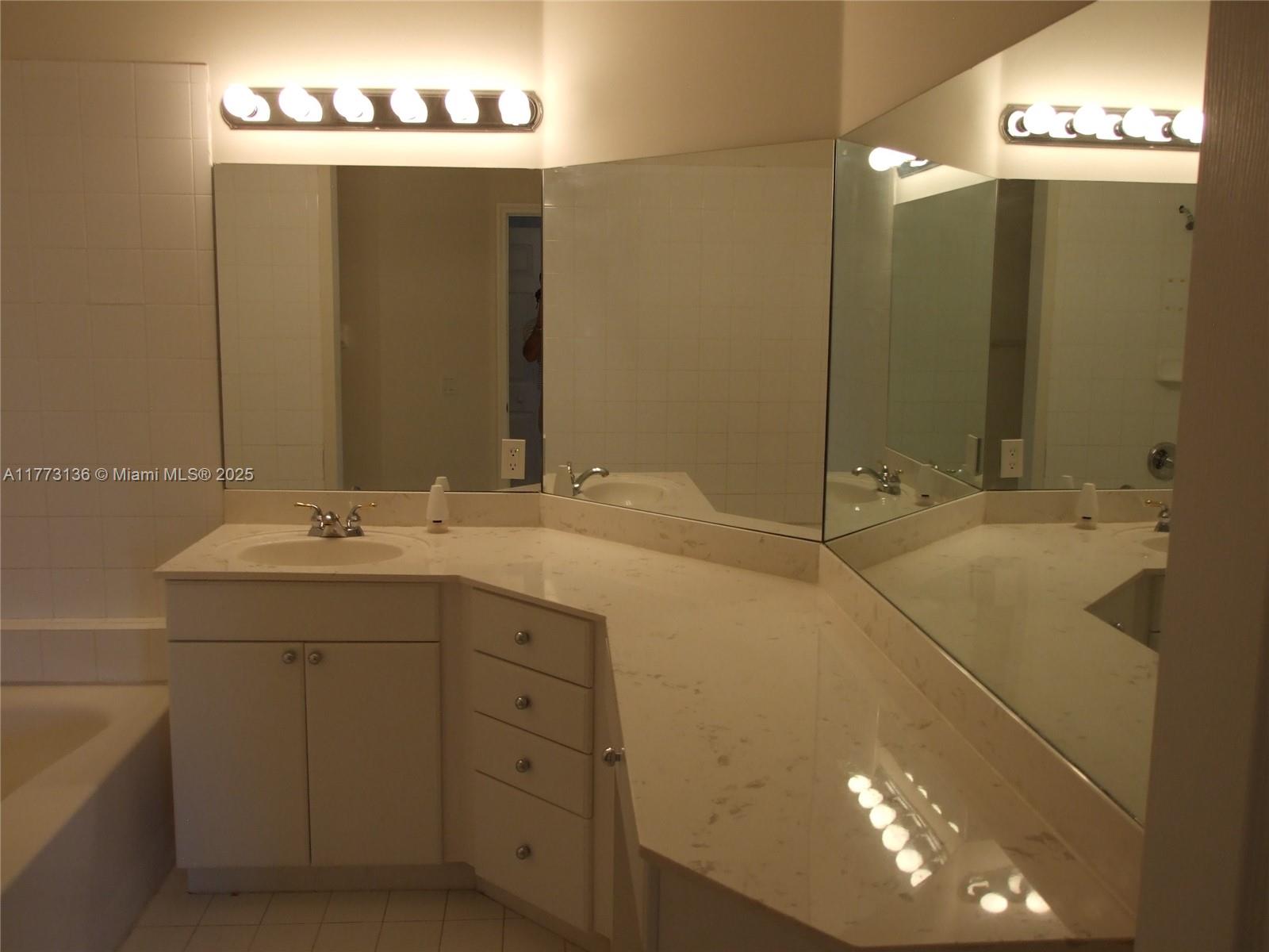 14082 SW 50th Ct, Miramar, Florida image 16