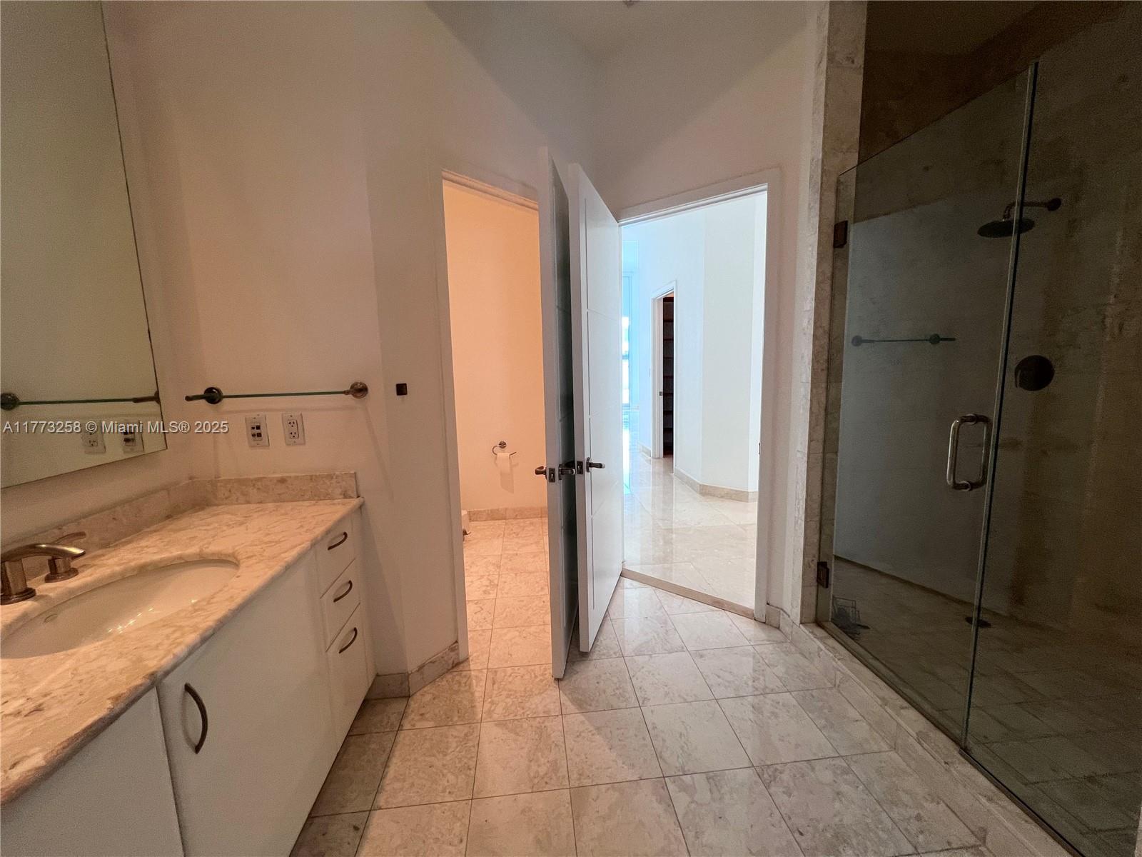 1331 Brickell Bay Dr #711, Miami FL 33131
