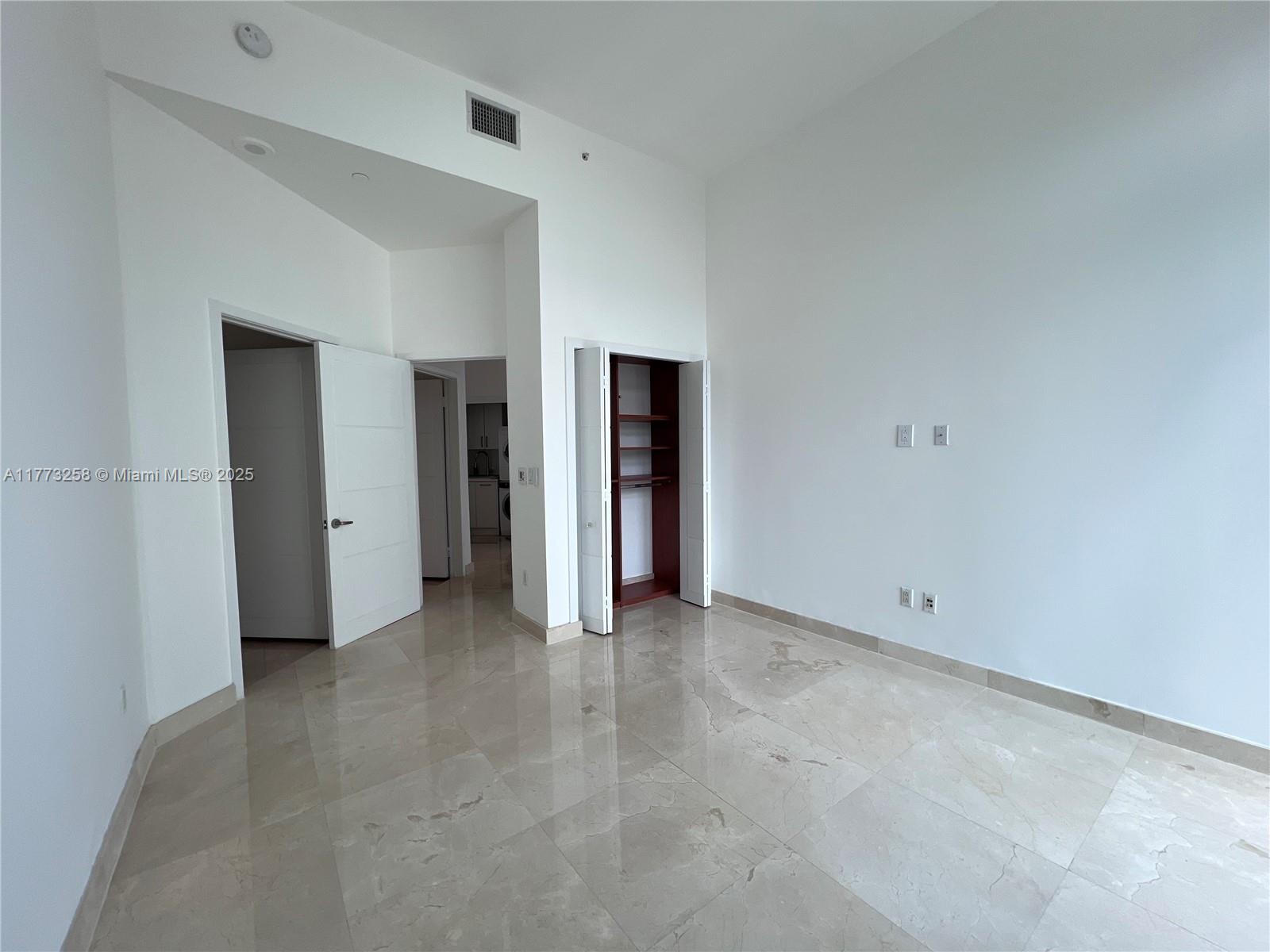 1331 Brickell Bay Dr #711, Miami FL 33131