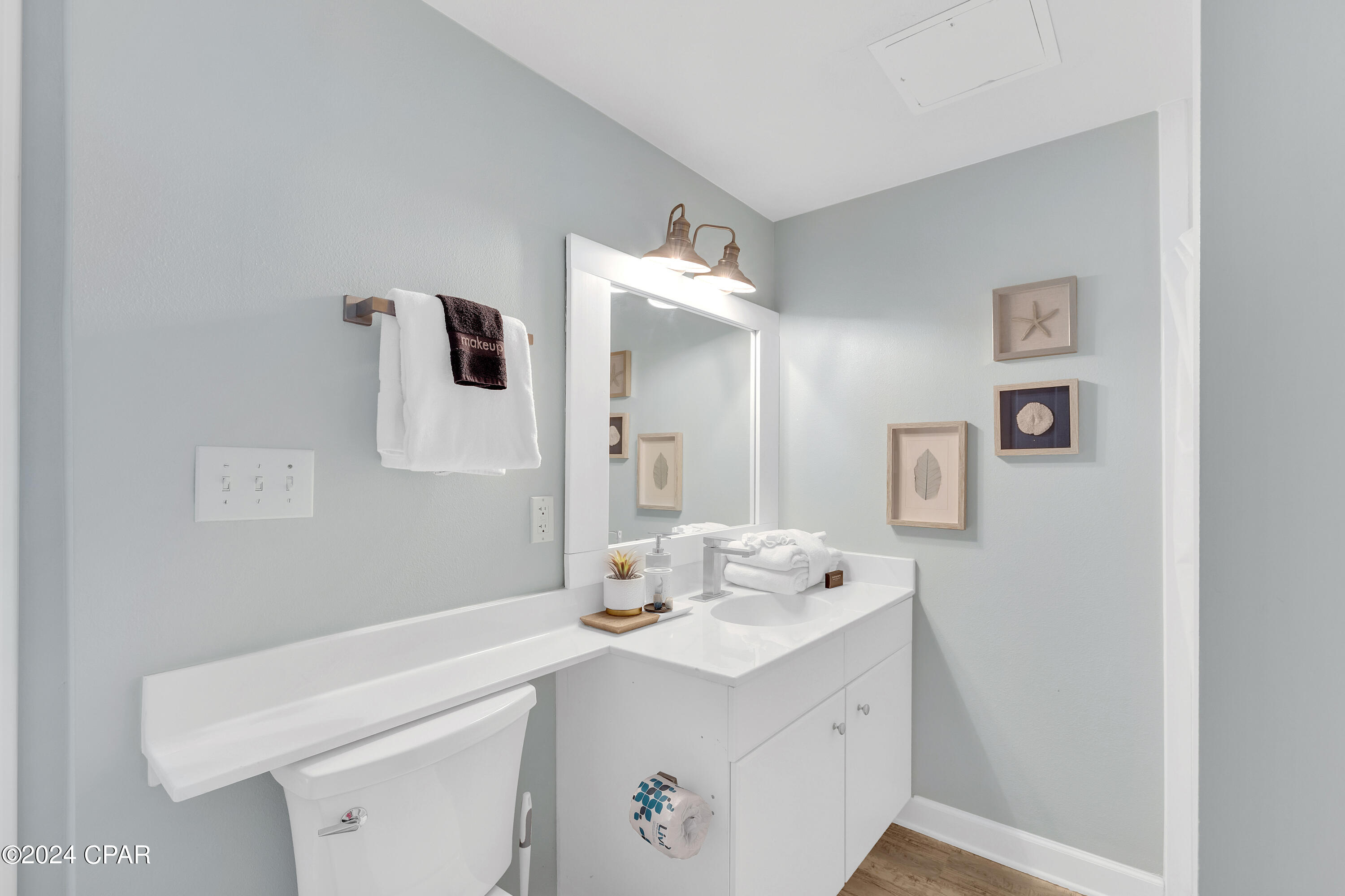 Image 25 For 9900 Thomas Drive 1118
