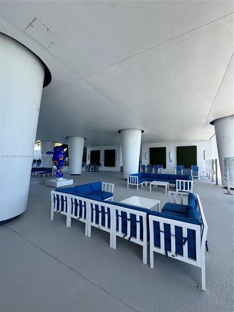 1800 N Bayshore Dr #1404, Miami FL 33132