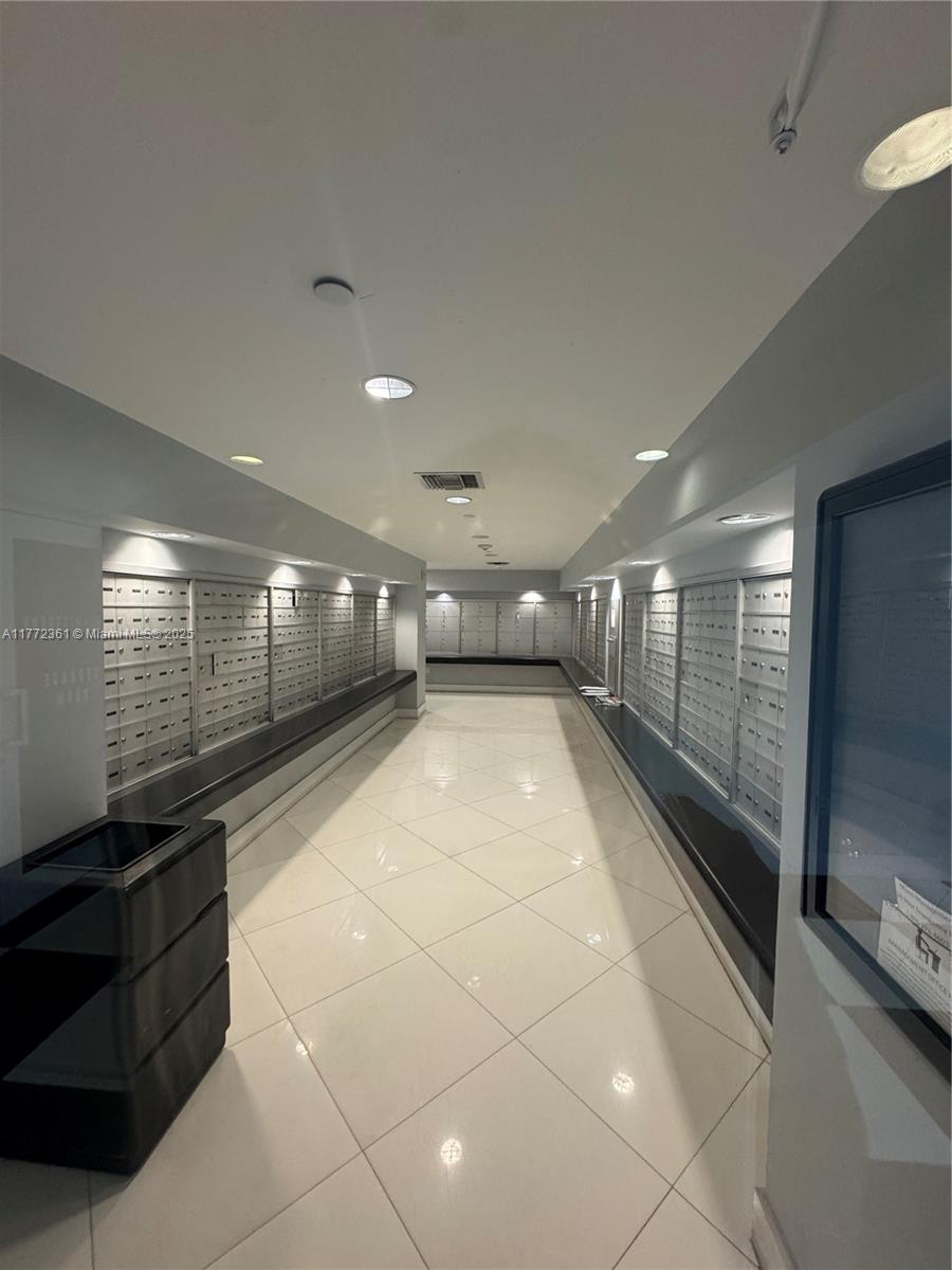 1800 N Bayshore Dr #1404, Miami FL 33132