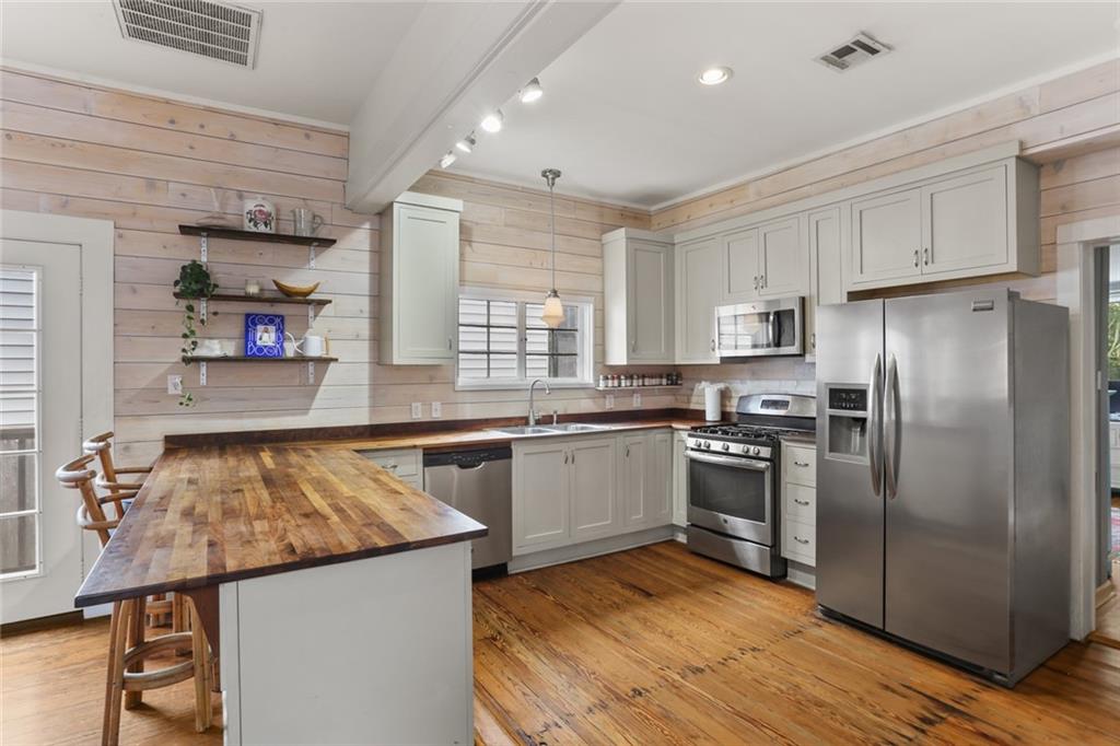 2639 Governor Nicholls Street