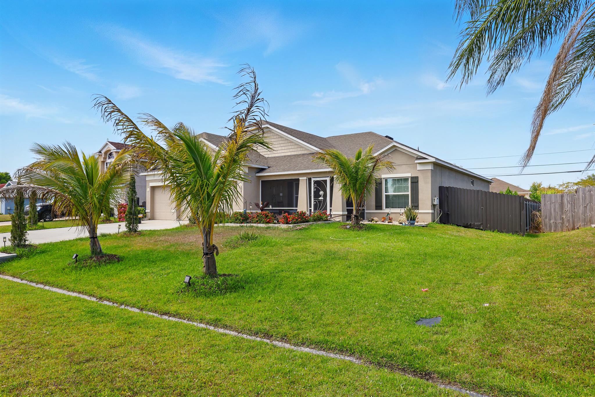 Casa à Venda em Port St Lucie, FL