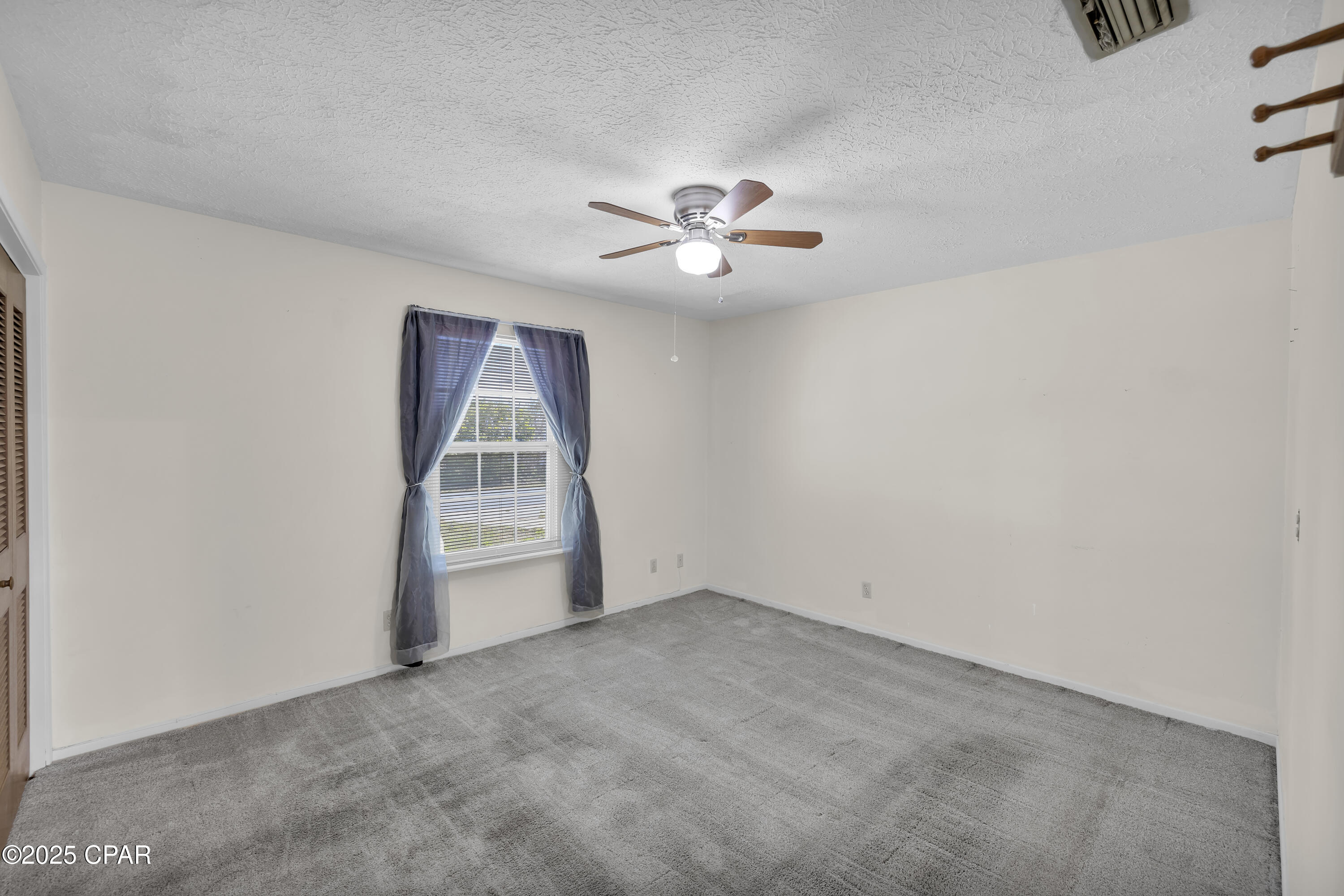 Image 19 For 5501 Lagoon Way
