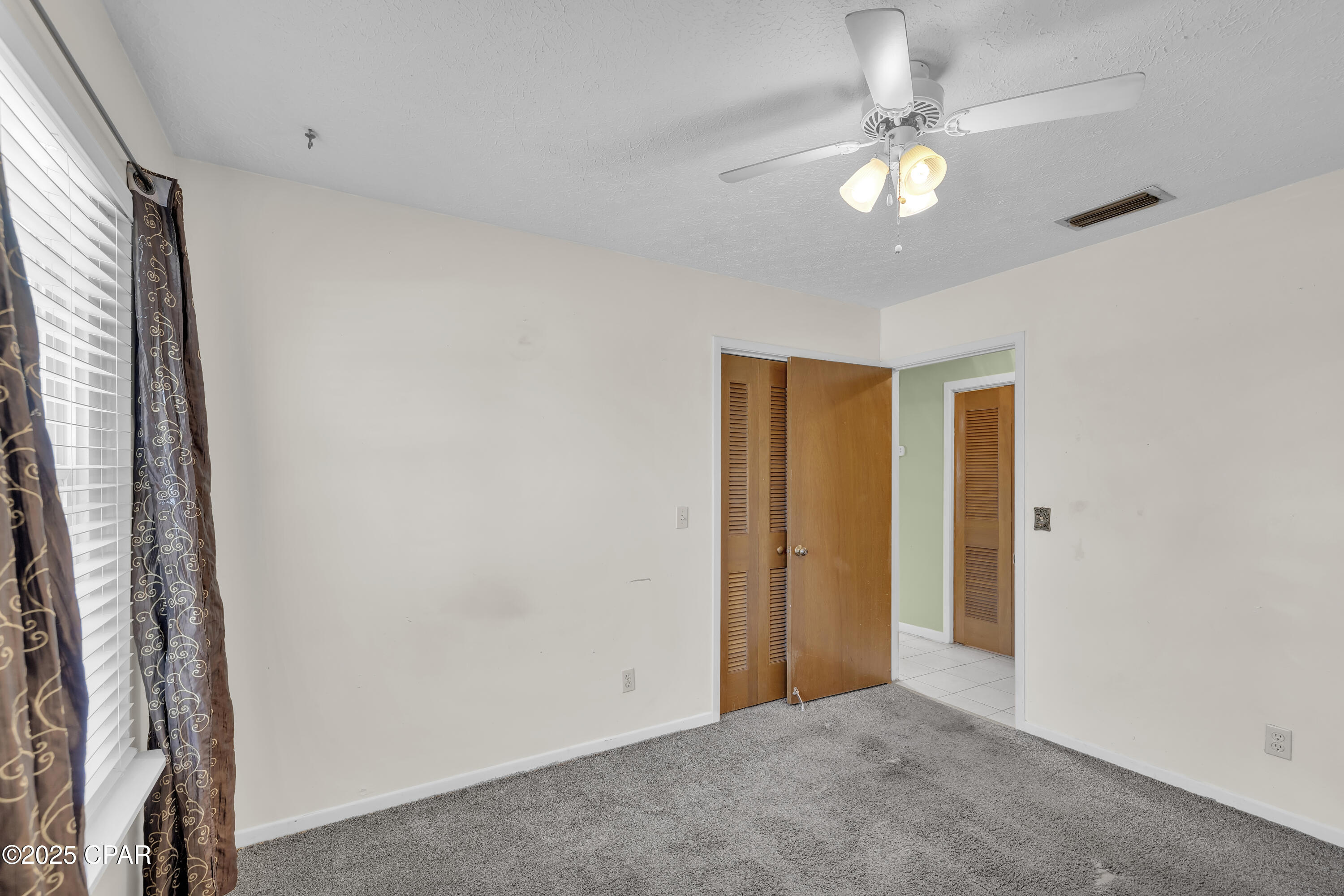 Image 25 For 5501 Lagoon Way