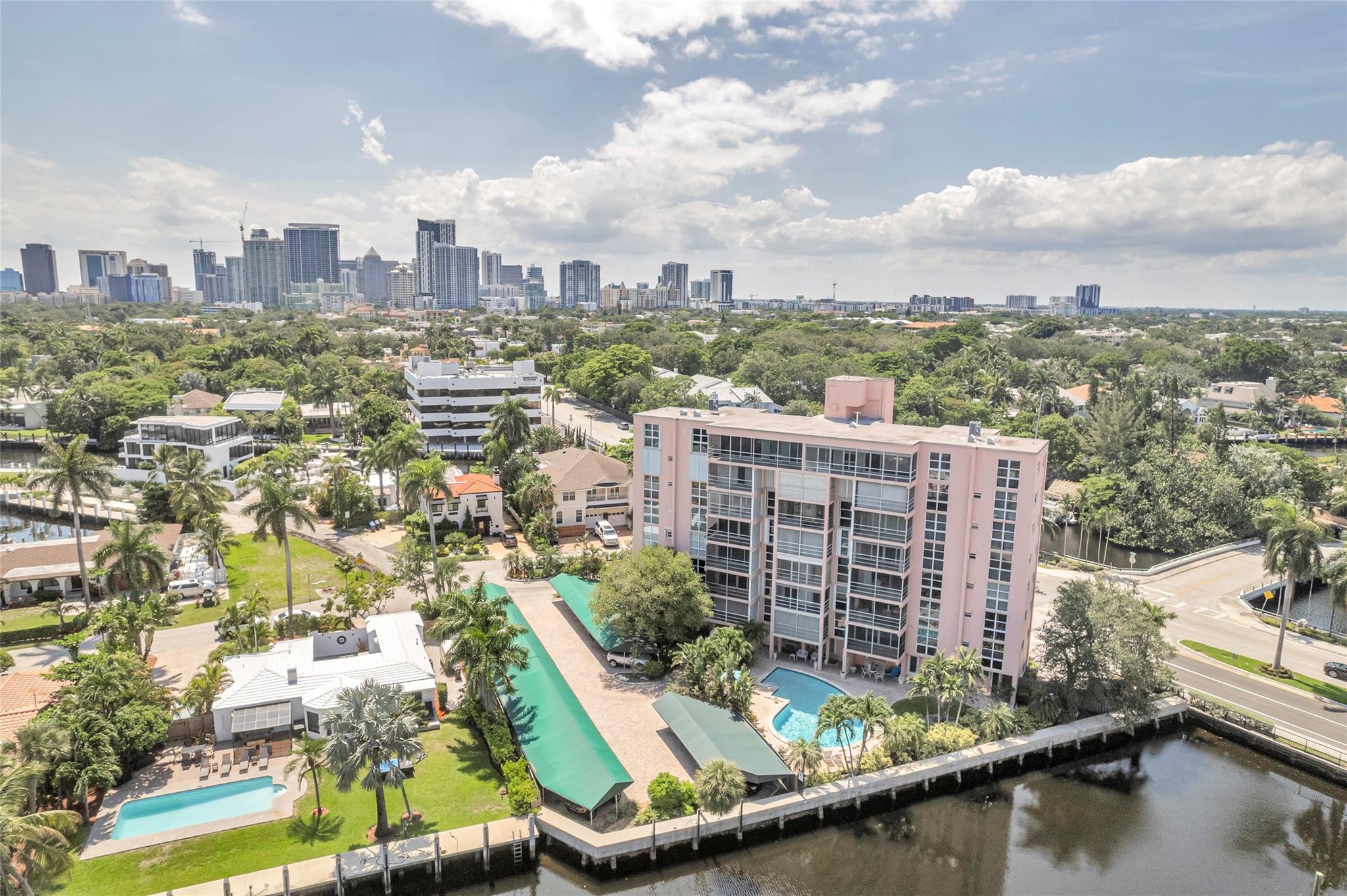 Photo 4 of home located at 1750 E Las Olas Blvd 701, Fort Lauderdale FL