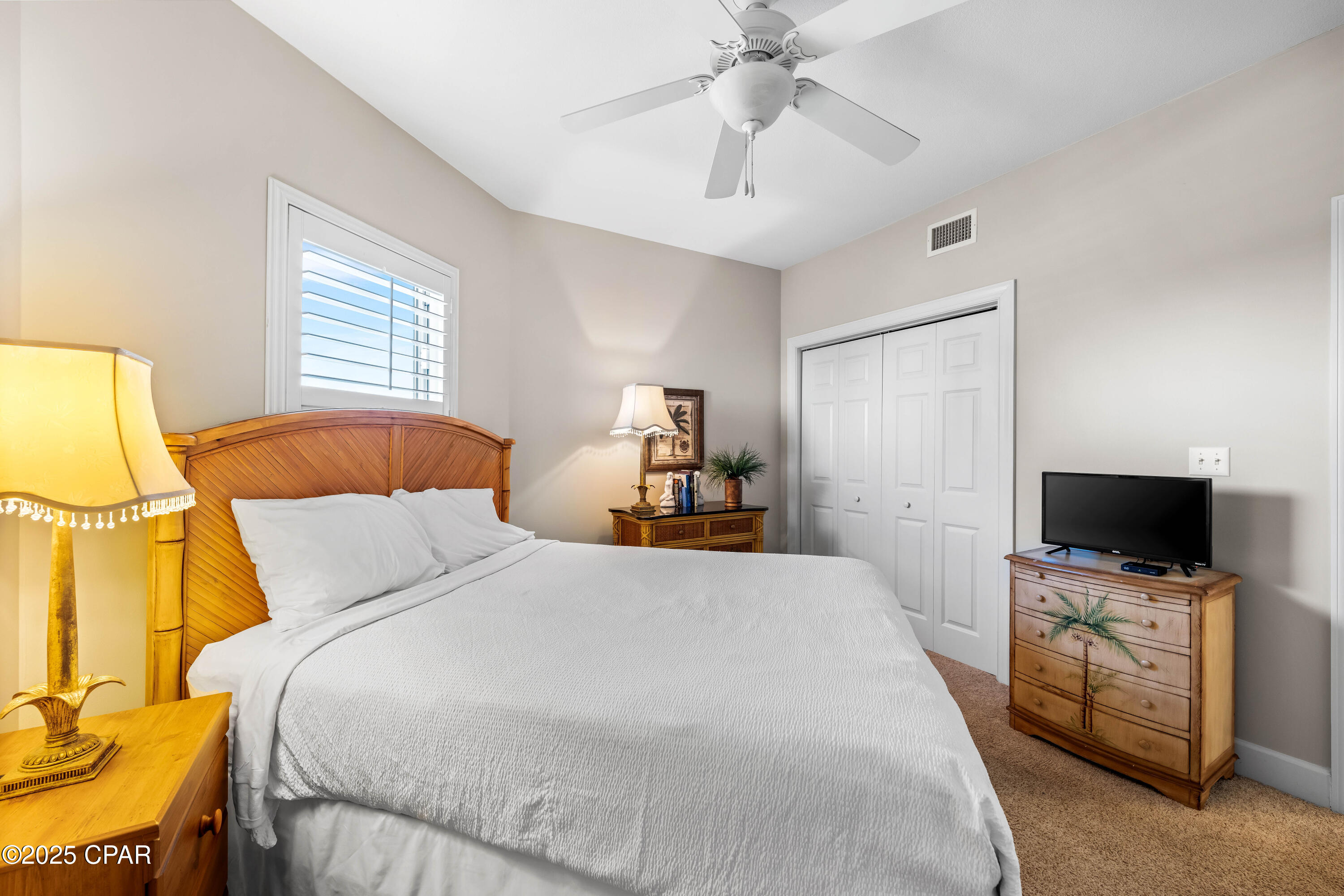 Image 18 For 14825 Front Beach Road  611