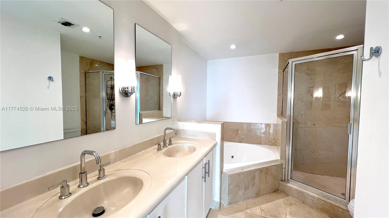 7900 Harbor Island Dr #619, North Bay Village FL 33141