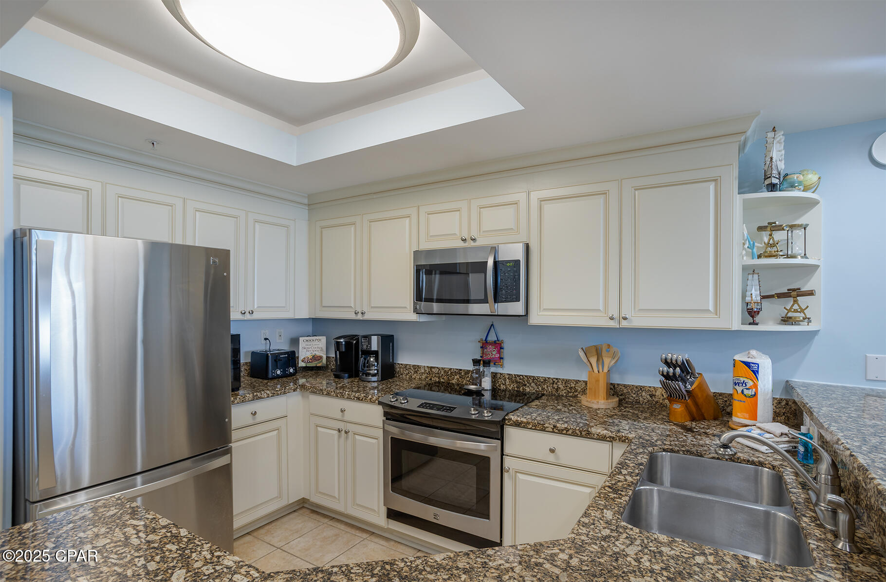 Image 13 For 9450 Thomas Drive 1702b