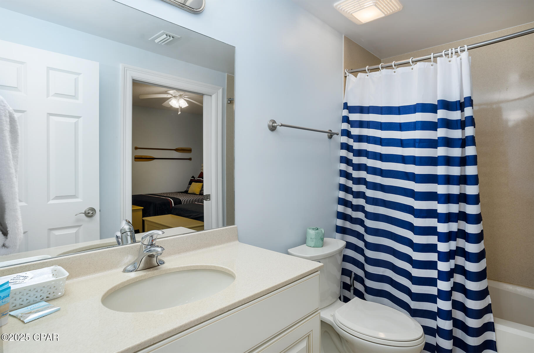 Image 26 For 9450 Thomas Drive 1702b