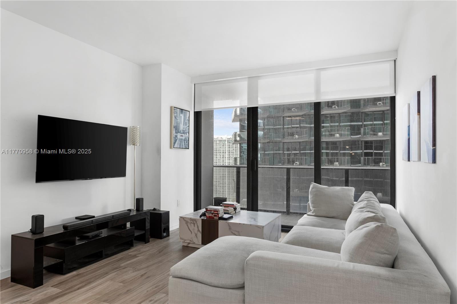 801 S Miami Ave #3207, Miami FL 33130